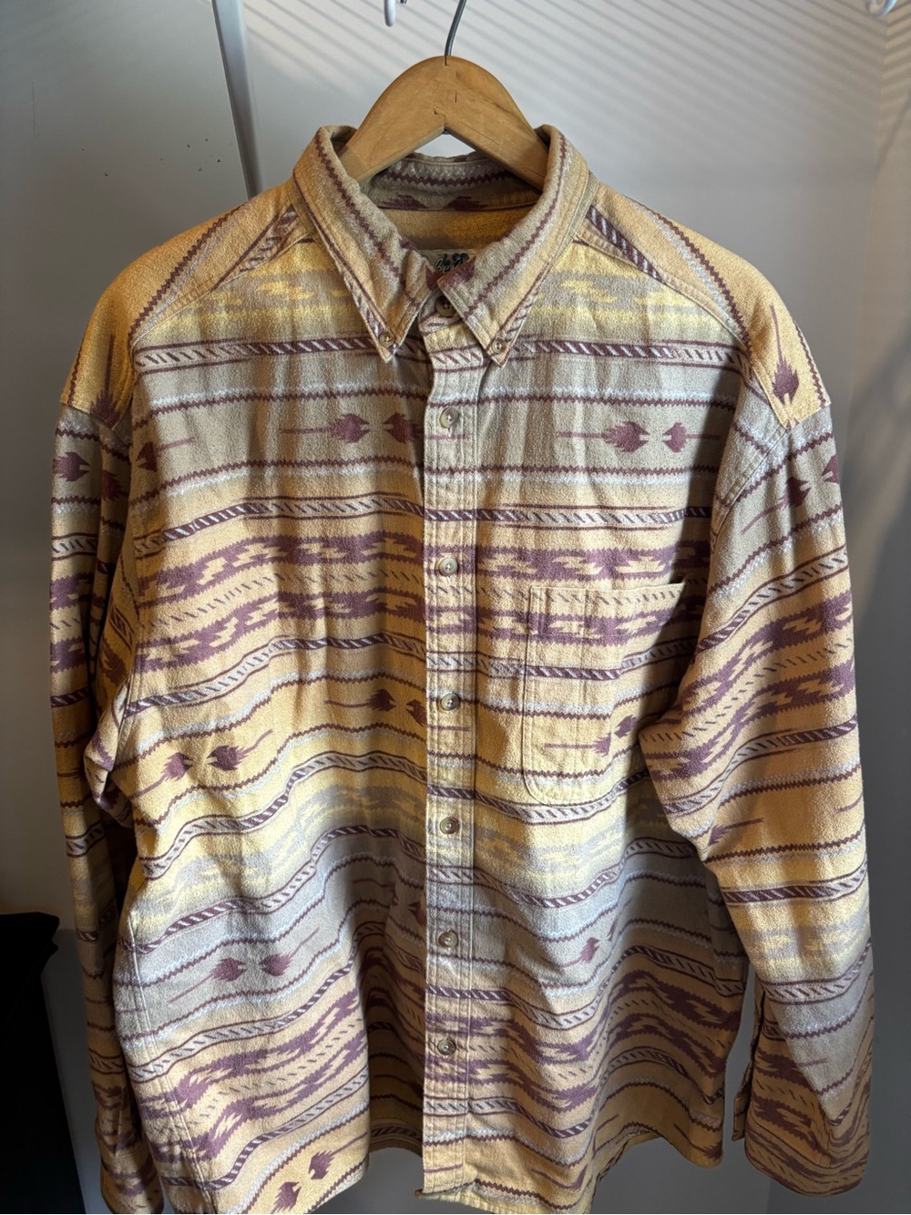 Cabela’s Vintage Southwestern Aztec Button Down Shirt Men’s XL